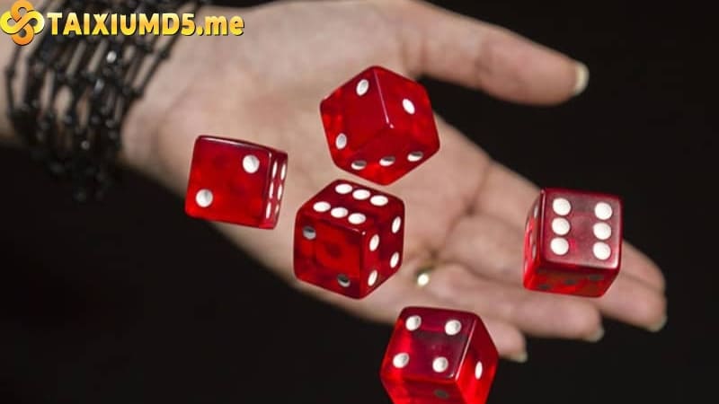 Dễ dàng nạp/rút tiền khi chơi game tài xỉu đổi thưởng uy tín 2023